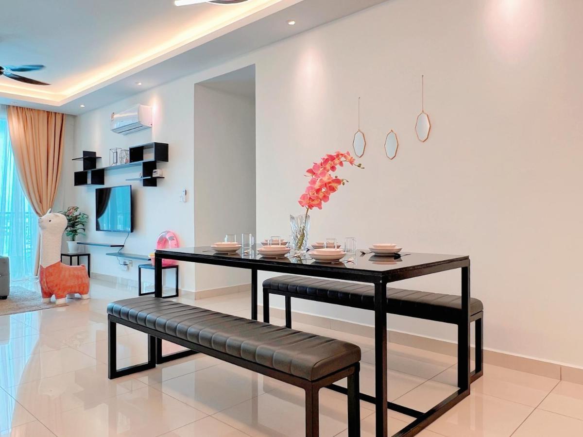 Modern Cozy W Balcony -8pax- 3 Free Parking By Aftertea *