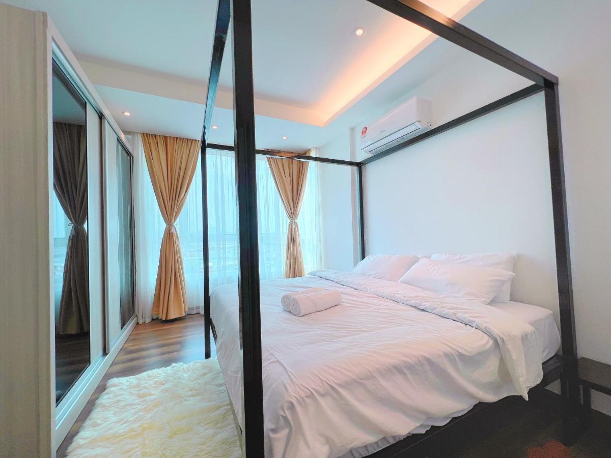 Modern Cozy W Balcony -8pax- 3 Free Parking By Aftertea * Ipoh