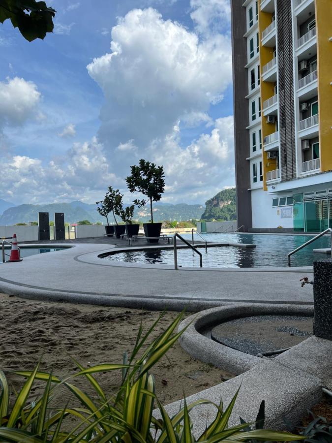 Modern Cozy W Balcony -8pax- 3 Free Parking By Aftertea *